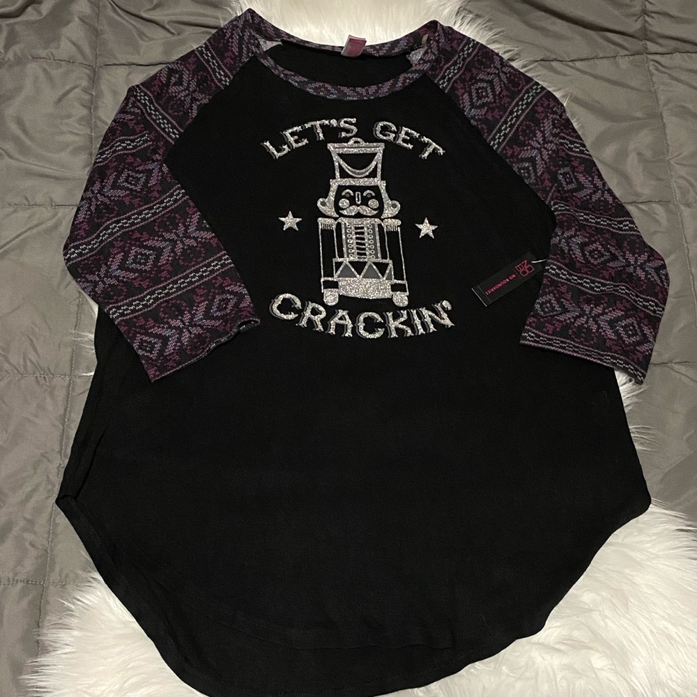 🌿2/$10 NWT Nutcracker Long Sleeved Shirt